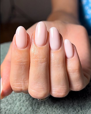nails02back